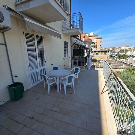 Appartamento Mare San Benedetto del Tronto Esterno foto